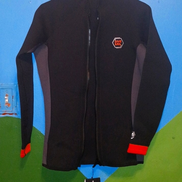 NWT Dive & Sail women wetsuit,  top only   XXL black/gray/orange - Picture 9 of 11